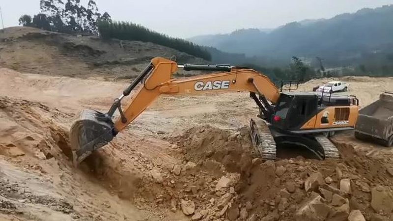 路面施工小型机械：分类与选型要点解析