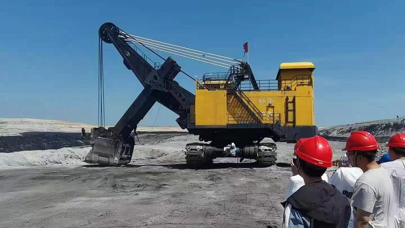 破碎锤阀组安装方向要求解析